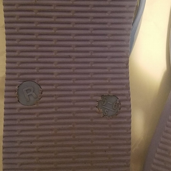 ARMANI FLIP FLOPS - Picture 11 of 13